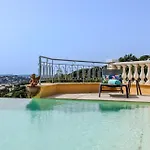 Holiday home Provenzalische Maison Des Loups - Garten Mit Meerblick Und Infinity Pool By Riviera Homelife Sainte-Maxime