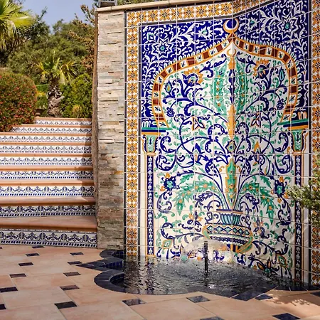Provenzalische Maison Des Loups - Garten Mit Meerblick Und Infinity Pool By Riviera Homelife Holiday home Sainte-Maxime