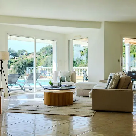 Holiday home Provenzalische Maison Des Loups - Garten Mit Meerblick Und Infinity Pool By Riviera Homelife