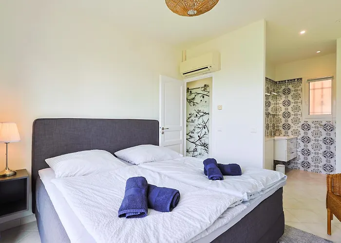 Provenzalische Maison Des Loups - Garten Mit Meerblick Und Infinity Pool By Riviera Homelife Hébergement de vacances *