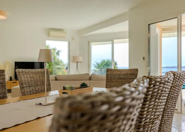 Provenzalische Maison Des Loups - Garten Mit Meerblick Und Infinity Pool By Riviera Homelife